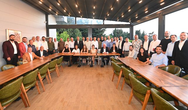 CHP İstanbul İl Yönetiminden ve ilçe başkanlarından toplu istifa: Yeni Parti'ye katılacaklar