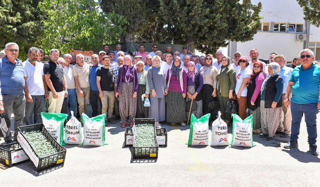 MERSİN BÜYÜKŞEHİR’DEN GÜLNARLI ÜRETİCİLERE ÇOK YÖNLÜ DESTEK
