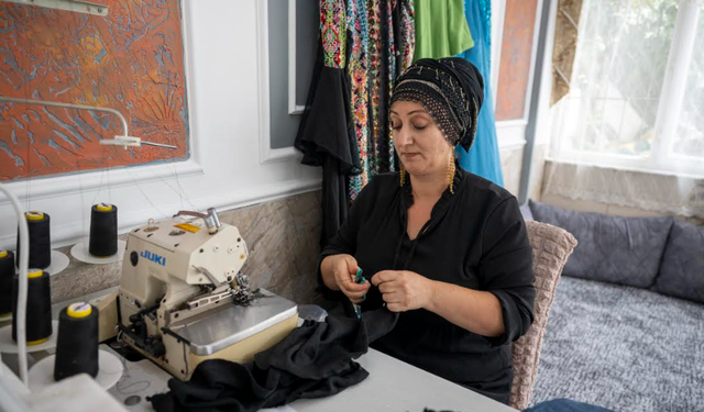 MERSİN BÜYÜKŞEHİR MERCEK, KADINLARI ÜRETİM VE İSTİHDAMA HAZIRLIYOR