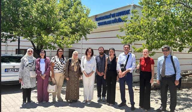KARTACA ÜNİVERSİTESİ HEYETİNDEN GAÜN TURİZM FAKÜLTESİNE ERASMUS+ ZİYARETİ