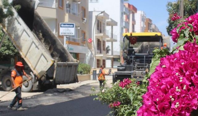 MERSİN BÜYÜKŞEHİR’DEN TAŞUCU’NA SICAK ASFALT HAMLESİ