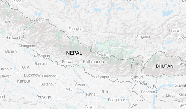 Nepal-Çin sınırında felaket: 384 turist kayıp, ölü sayısının artmasından endişe ediliyor
