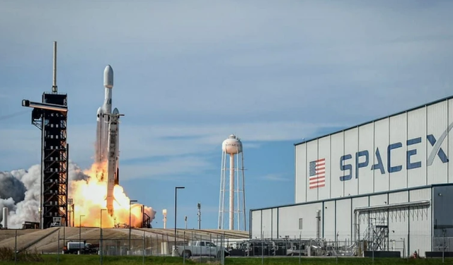 SpaceX’ten 100 milyar dolarlık uzay üssü hamlesi