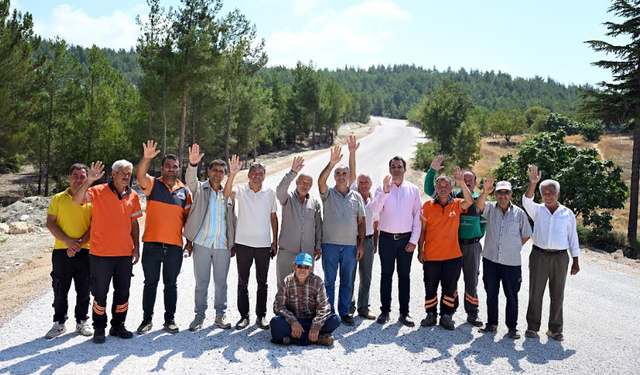 GÜLNAR’IN YOL AĞI MERSİN BÜYÜKŞEHİR İLE HIZLA GÜÇLENİYOR