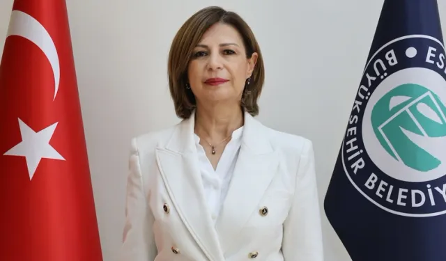 Ayşe Ünlüce CHP'den istifa etti: Eskişehir Büyükşehir Belediyesi YENİ Parti'ye geçti