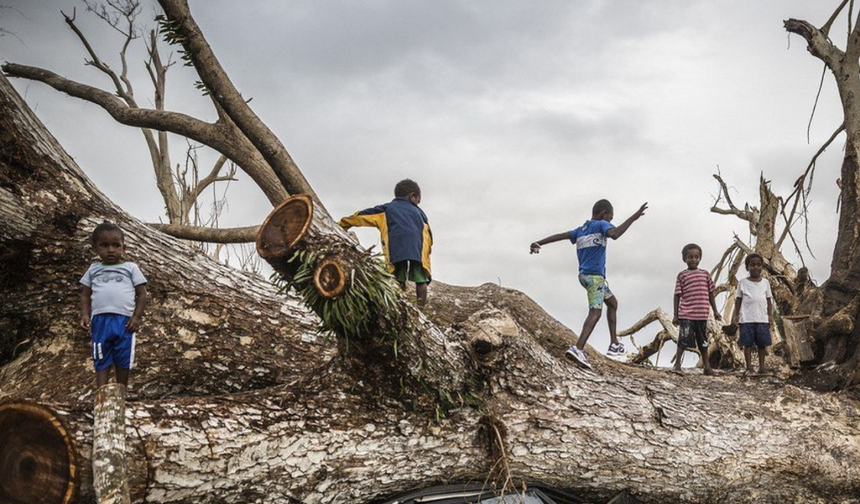UNICEF, afetlerin önüne geçmek için çocuk odaklı yeni bir iklim girişimi başlattı