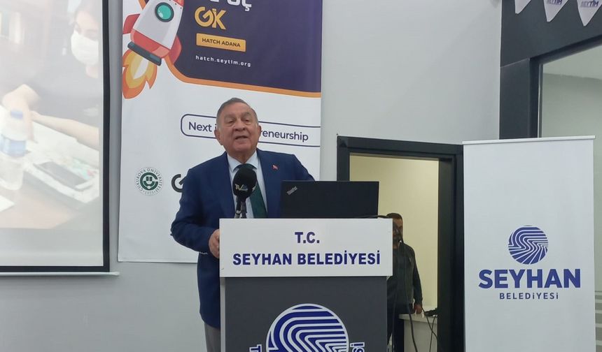 Akif Kemal Akay, Teknolojik Yönelime Dikkat Çekti Sosyal Belediyecilik Çalışmalarını Özetledi