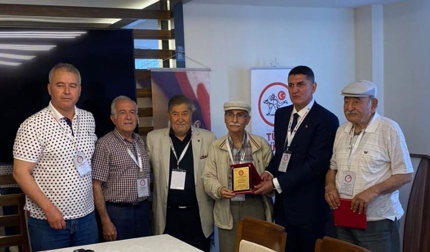 TÜRK GÜREŞ VAKFI ADANA ŞUBESİ KONGRESİ YAPILDI