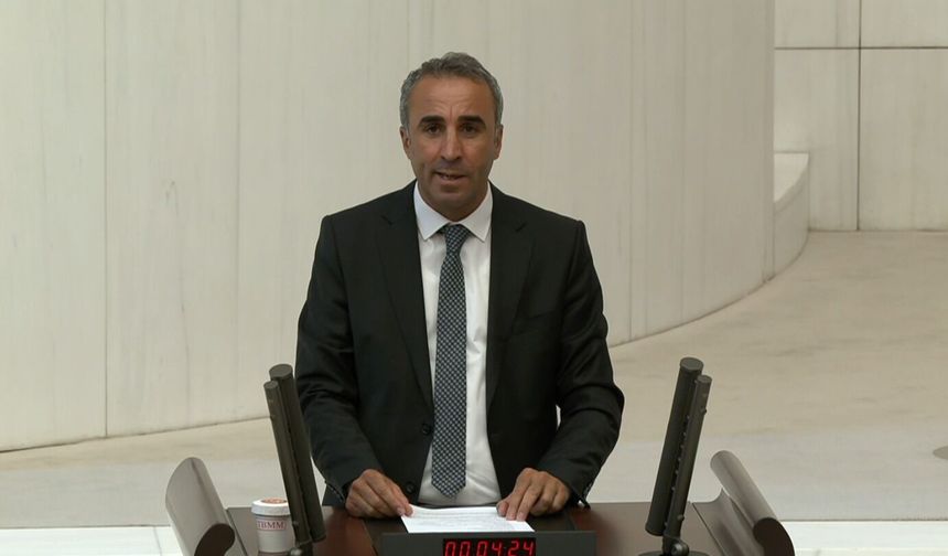 Celal Fırat'tan Madımak Katliamı İçin Soru Önergesi: "Failler Yeniden Araştırılacak mı?"