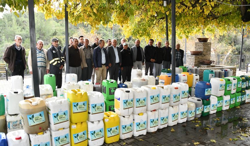 Yenişehir Belediyesinden organik solucan gübresiyle üreticiye destek