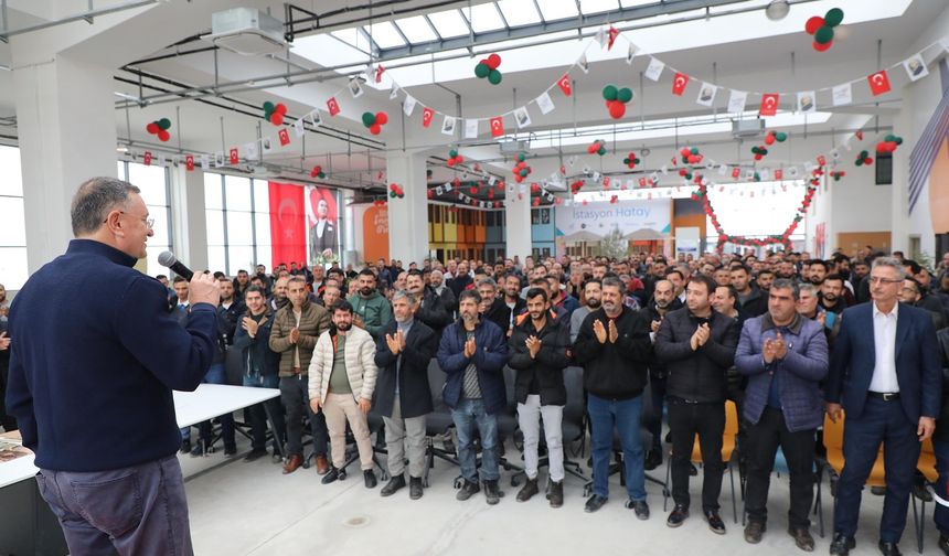 Başkan Savaş; Hatay’da büyük oyunlar oynanmaya çalışılıyor.