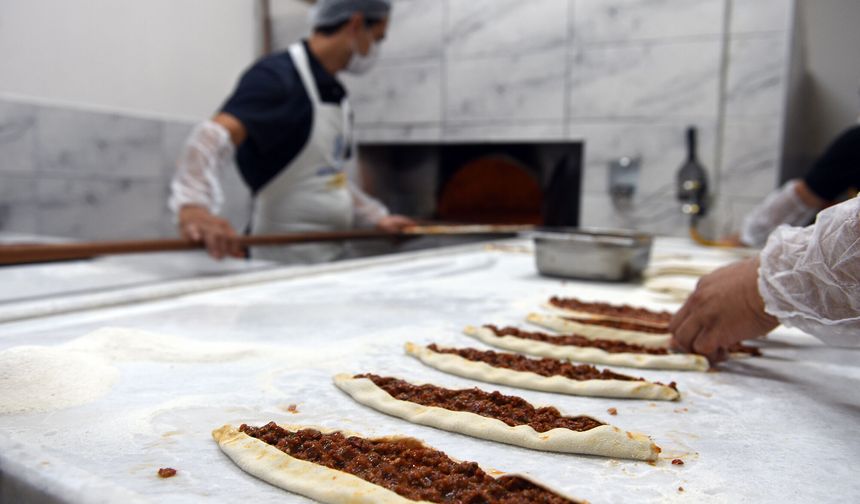 Ticaret Bakanlığı'ndan Tüketicilere 'Servis Ücreti' Uyarısı: Fiyat Listesinde Yoksa Talep Edilemez