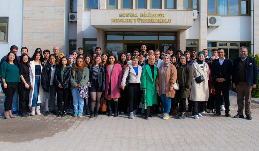 Mersin Büyükşehir’in ‘Mertuseg’ Projesi İle Gençler, Turizm Sektörünün Kapılarını Aralıyor