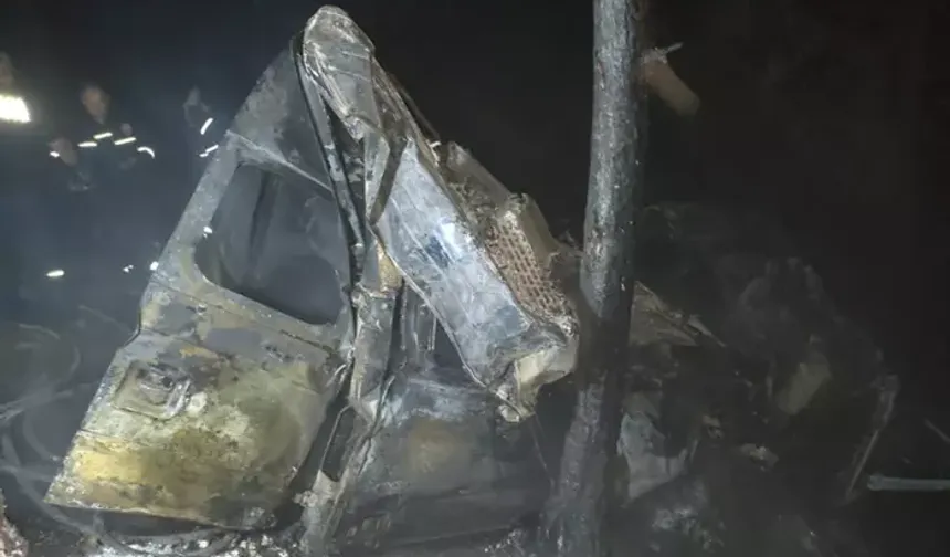 Karaisalı'da tarım işçilerini taşıyan minibüs uçuruma düştü 5 kişi yaşamını kaybetti