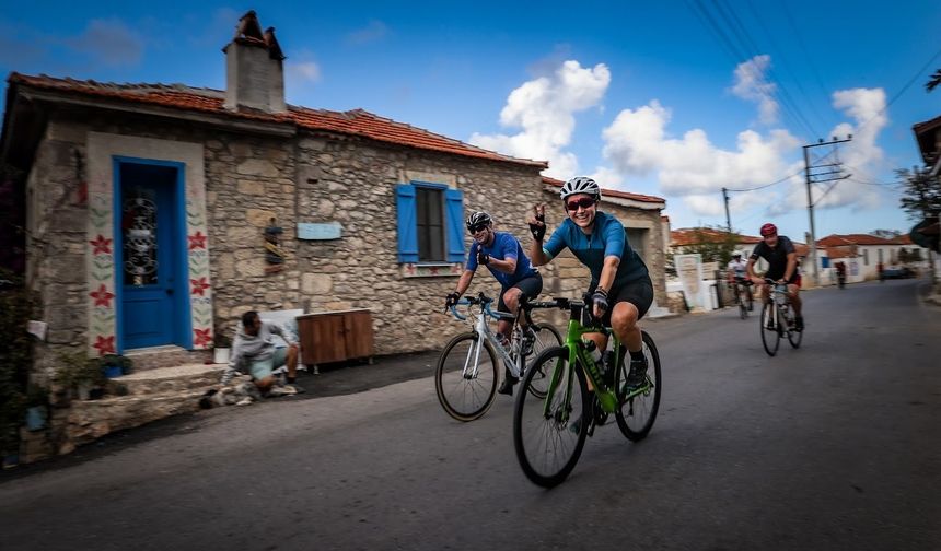 Bisiklet tutkunları Çeşme’de buluşacak