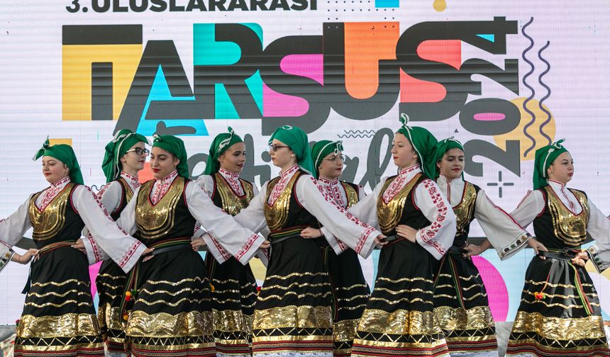 Tarihi Tarsus Sokaklarını ‘3. Uluslararası Tarsus Festivali’ Coşkusu Sardı