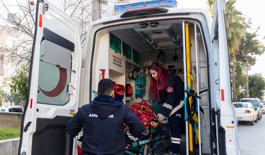 Mersin Büyükşehir Belediyesi “Hasta Nakil Ambulans” hizmeti ile 70 bin hastanın naklini sağladı