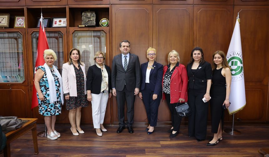 İŞKAD, iş kadınları ve girişimci gençler için ÇÜ’den destek istedi