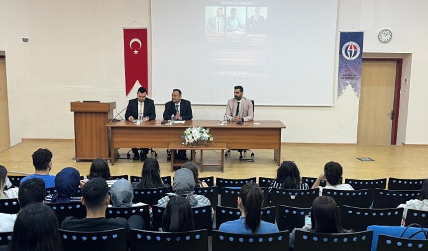 GAÜN’DE İŞ BAŞVURUSU İLETİŞİMİ KONFERANSI DÜZENLENDİ
