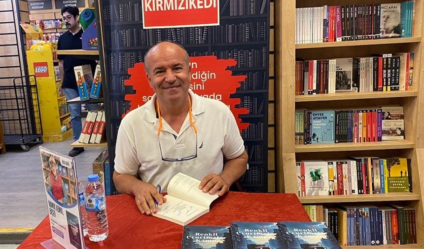 Renkli Uçurtmalar kitabının yazarı Namık Kemal Biçer, İzmir’de okurlarıyla buluştu