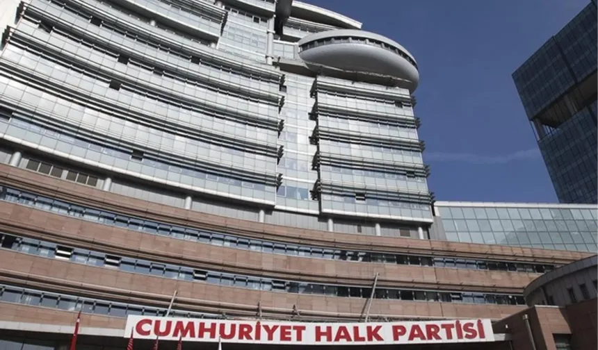Lütfü Savaş’tan CHP’nin 39. Olağan Kurultayı Sürecine İptal Başvurusu