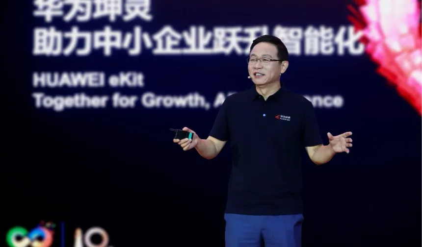 Huawei, akıllı dünyanın son aşamasını güçlendiren 4+10+N KOBİ Zekâ Çözümlerini piyasaya sürdü