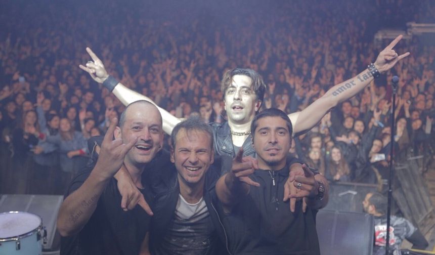 maNga, Jolly Joker’de Türkiye Turnesine Çıkıyor