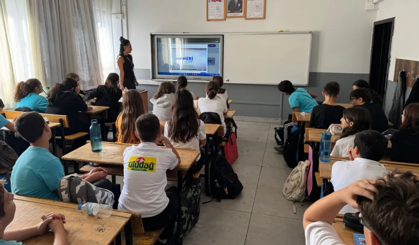 Öğretmenlerin Hizmet Puanı Sistemi Değişti