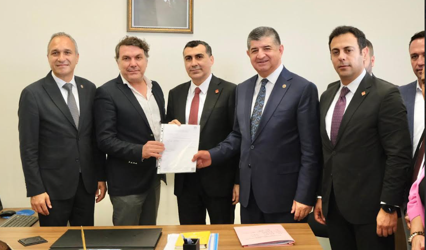 CHP Adana’da 2. Tanburoğlu dönemi resmen başladı