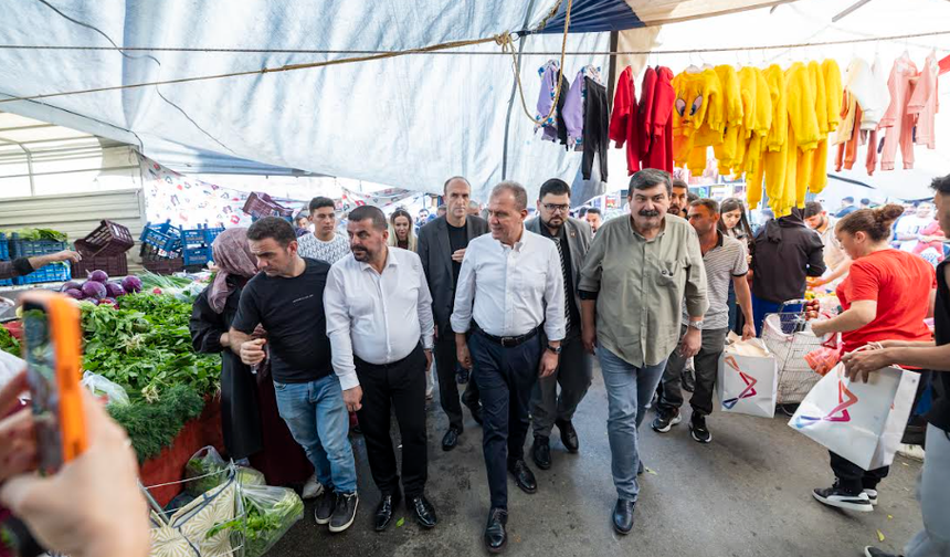 BAŞKAN SEÇER, DEMİRTAŞ PAZAR YERİ’NDE YURTTAŞLARIN GEÇİM SIKINTISINA KULAK VERDİ