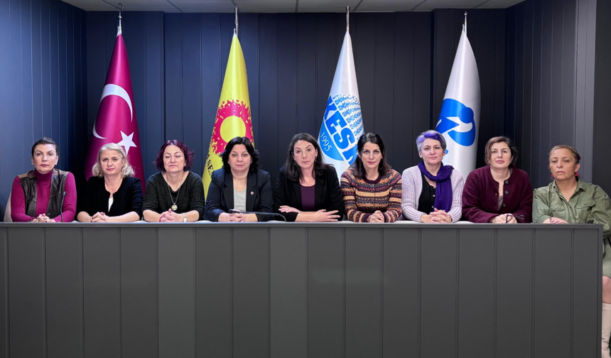 Eğitim Sen: “Geçmişte İzimiz, Geleceğe Sözümüz Var!” – 3. Kadın Kurultayı Başlıyor