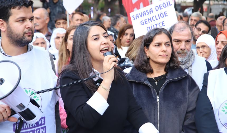 Adana’da “Ekmek ve Barış” Buluşması: Yürüyüşün Sesi İnönü Parkı’ndan Ankara’ya Taşınacak