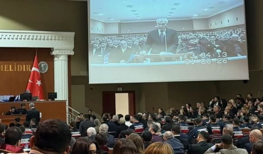 Zeydan Karalar; “Milyonların Güvendiği Bir Belediye Başkanıyım, Silivri’de Ne İşim Var?”