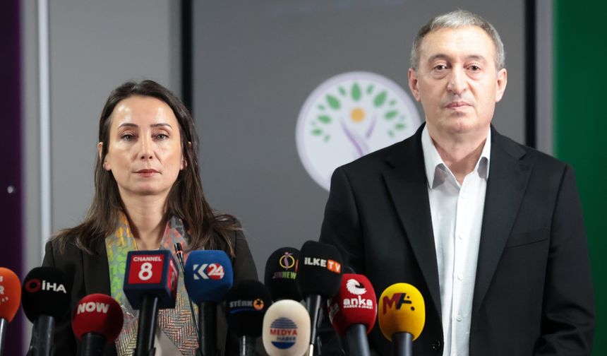 DEM Parti Eş Genel Başkanları: Kürt kentlerini boğan insanlık dışı kuşatma derhal son bulsun