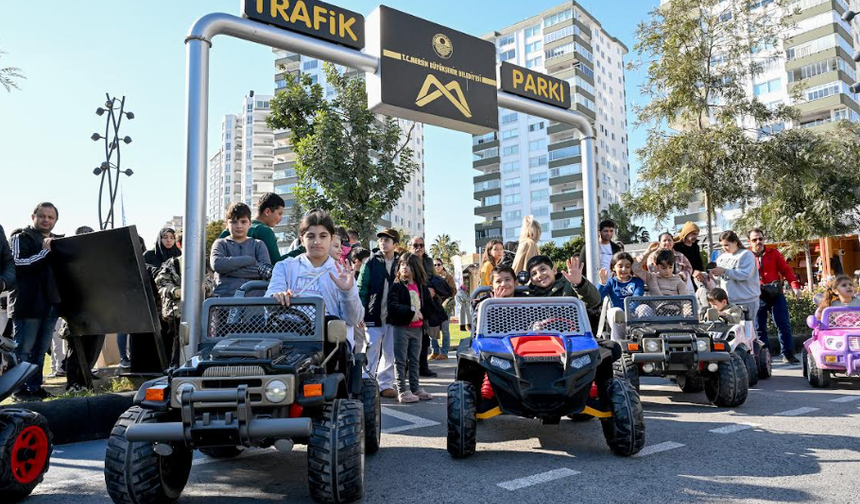 BÜYÜKŞEHİR TRAFİK PARK’I ÇOCUKLARIN AKININA UĞRADI