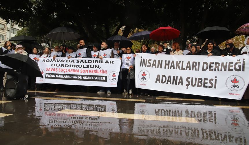 Adana’da Sağanak Altında Barış Çağrısı: “Rojava’ya Yönelik Saldırılar Durdurulsun, Savaş Suçları Soruşturulsun”