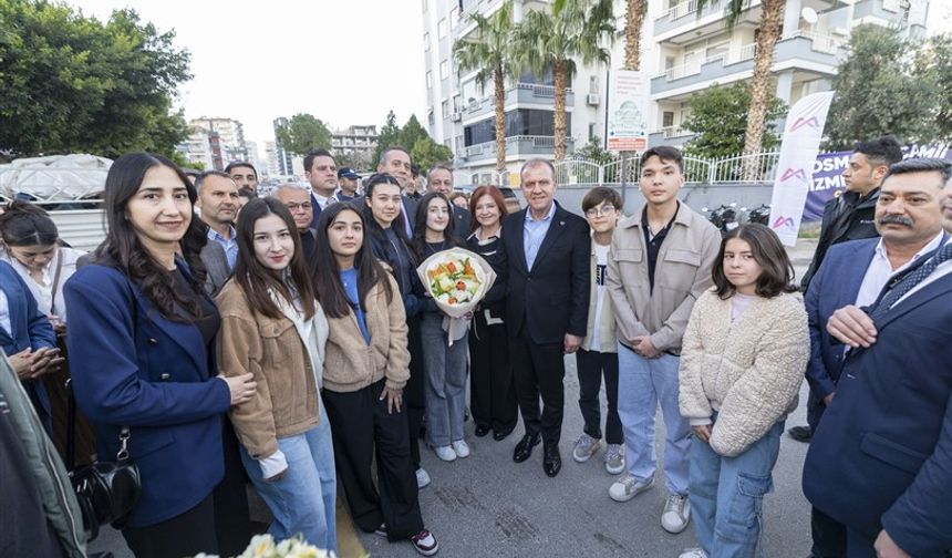 BAŞKAN SEÇER İLE MERAL SEÇER, ERDEMLİLERLE İFTAR SOFRASINDA BULUŞTU
