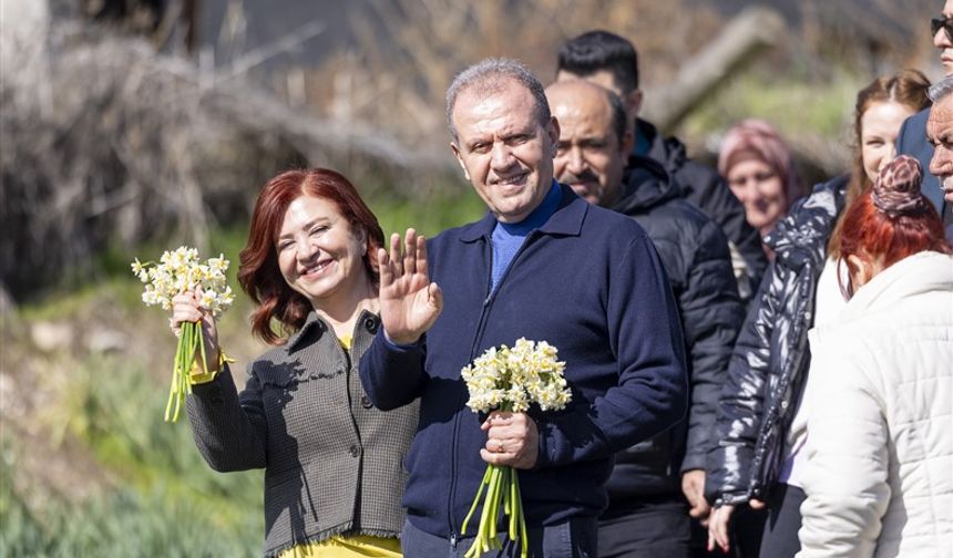 BAŞKAN SEÇER VE MERAL SEÇER ‘4. NERGİS ŞENLİĞİ’NE KATILDI