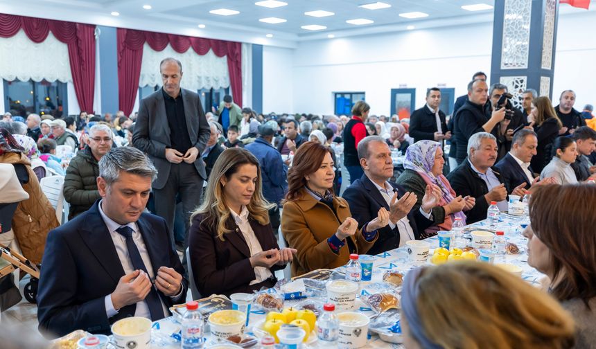 Başkan Seçer: “Aydıncık birlik ve beraberliğin en çok yansıdığı ilçemiz”