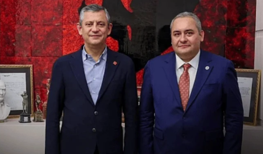 Özgür Özel’den Mesut Özarslan Açıklaması: “Aileye Yönelik Hakaret Yok”