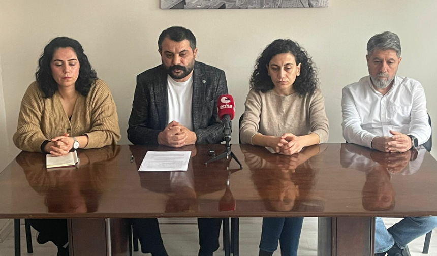 Sosyal-İş Sendikası’ndan Market Emekçilerine Çağrı: “Tek Başına Olmaz, Birlikte Olur”