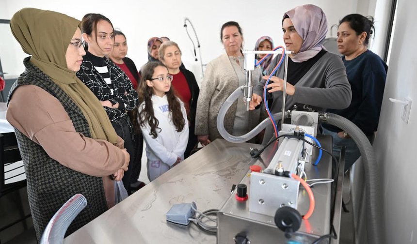 MERSİN BÜYÜKŞEHİR KÖYÜMÜZ ATÖLYE PROJELERİYLE YEREL ÜRÜNLERE DEĞER KATIYOR