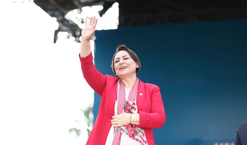 Müzeyyen Şevkin; “Gelir adaletsizliği ve borç yükü sosyal barışı tehdit ediyor”