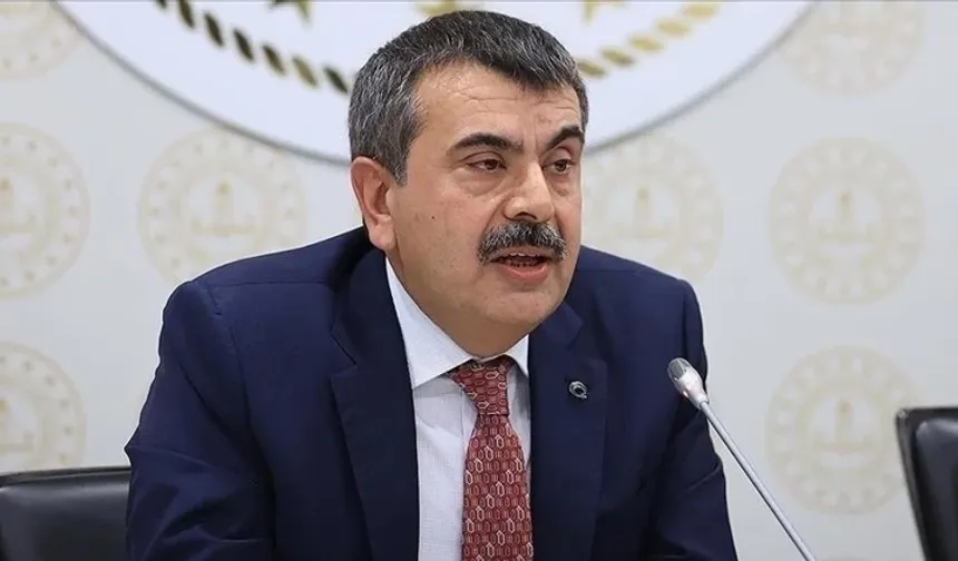 Bakan Tekin: “Laikliği Birlikte Savunuyoruz” Bildirisine İmza Atanlara Dava Açtık
