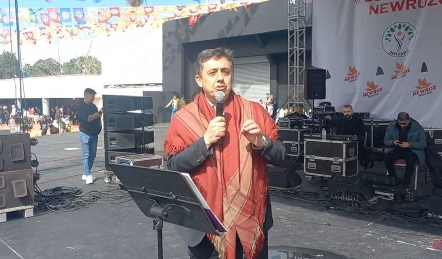 DEM Partili Tiryaki Adana Newroz’unda konuştu: “Demokratik çözüm şart”