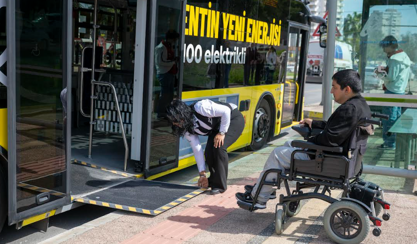 MERSİN BÜYÜKŞEHİR’DEN ÖZEL GEREKSİNİMLİ BİREYLERE ‘ENGELSİZ ULAŞIM’ TEKNOLOJİSİ