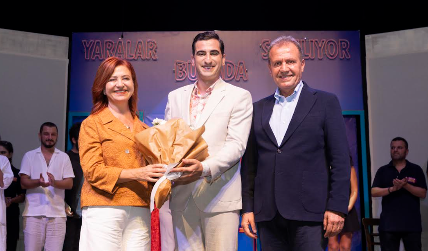 MERSİN ŞEHİR TİYATROSU, BİNLERCE SEYİRCİ İLE ‘27 MART DÜNYA TİYATRO GÜNÜ’NÜ KUTLAMANIN GURURUNU YAŞIYOR