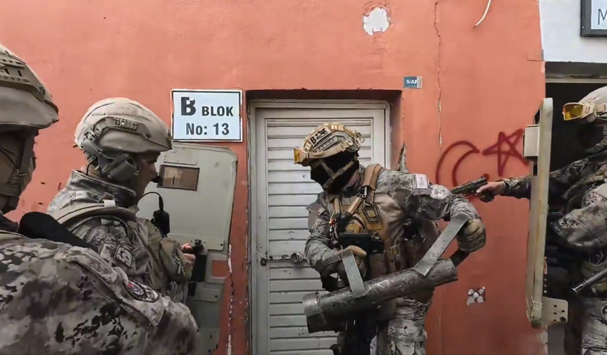 Adana’da Dev Uyuşturucu Operasyonu: Milyonlarca Hap Ele Geçirildi