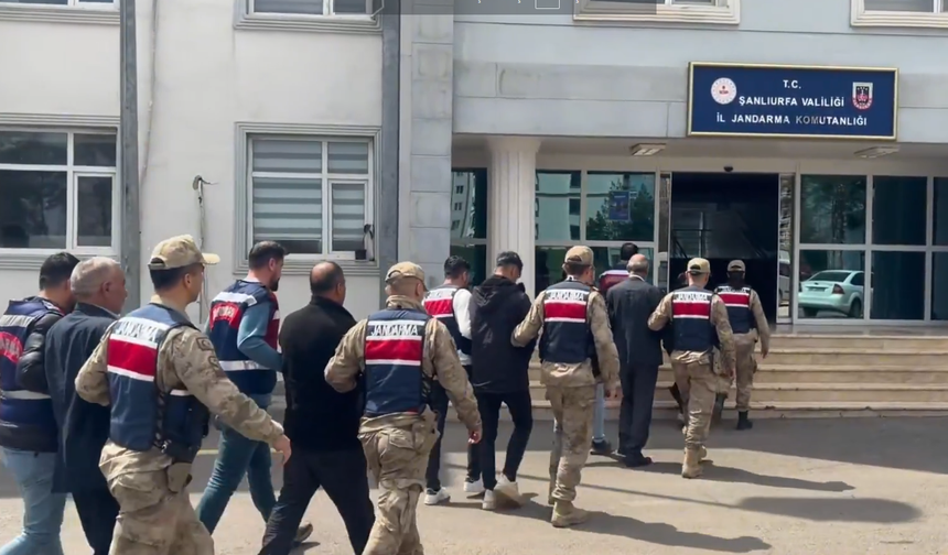 Jandarmadan 25 ilde silah operasyonu: 404 şüpheli yakalandı