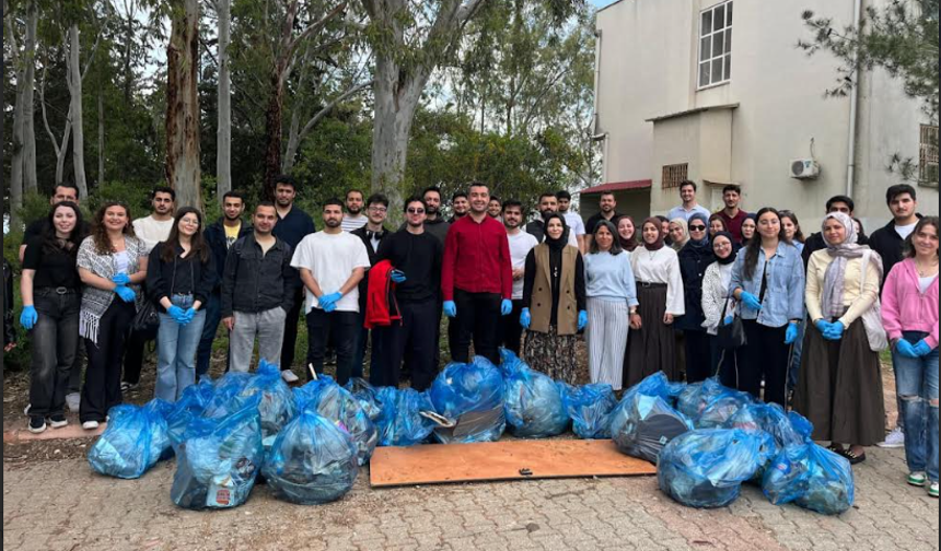 Genç Birlik Adana'dan “Yeşil Vatan” İçin Anlamlı Seferberlik: Gençler Kampüste Doğaya Nefes Oldu